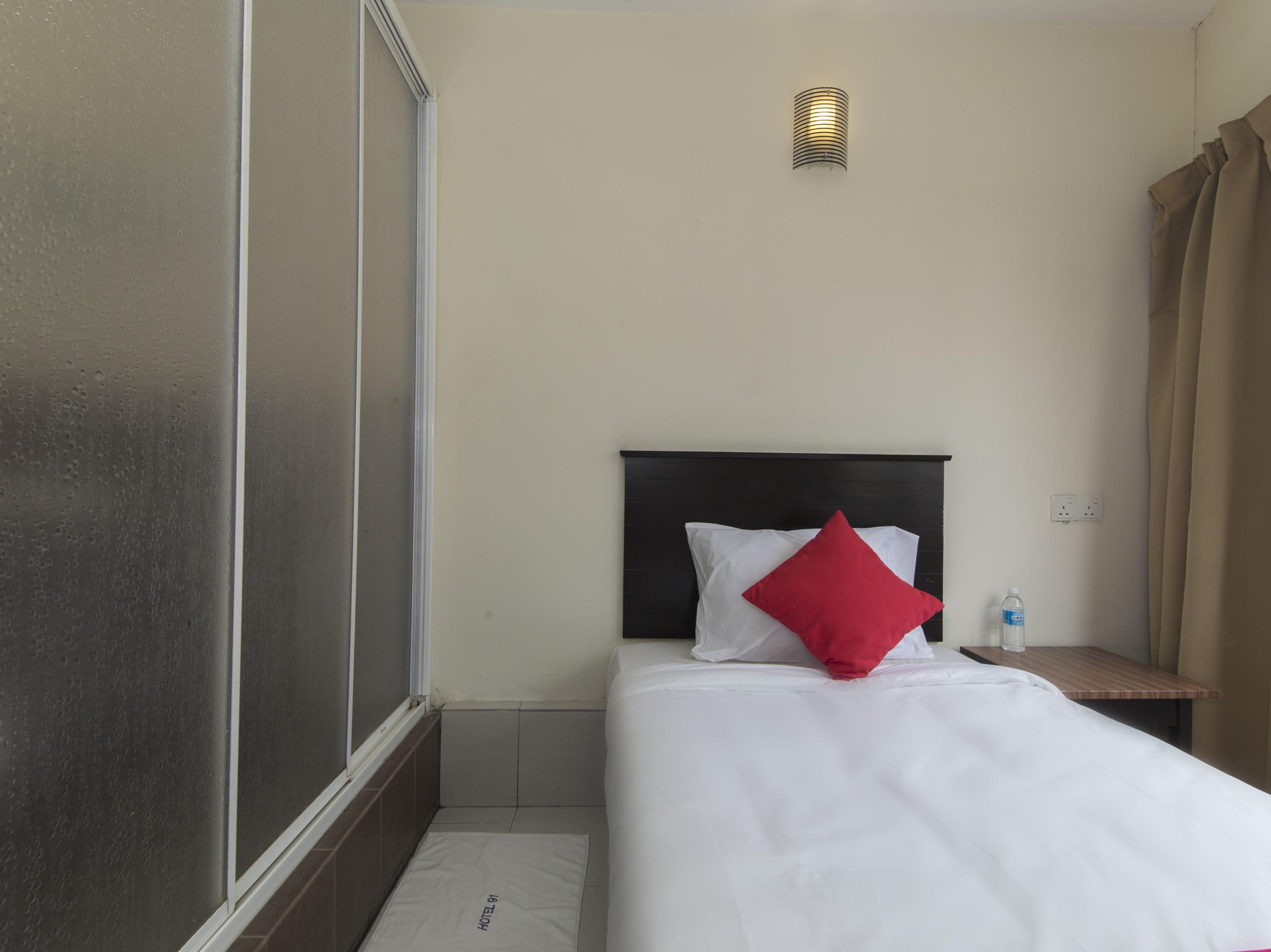 Oyo 91130 Hotel 91 Bukit Mewah Kajang Kültér fotó