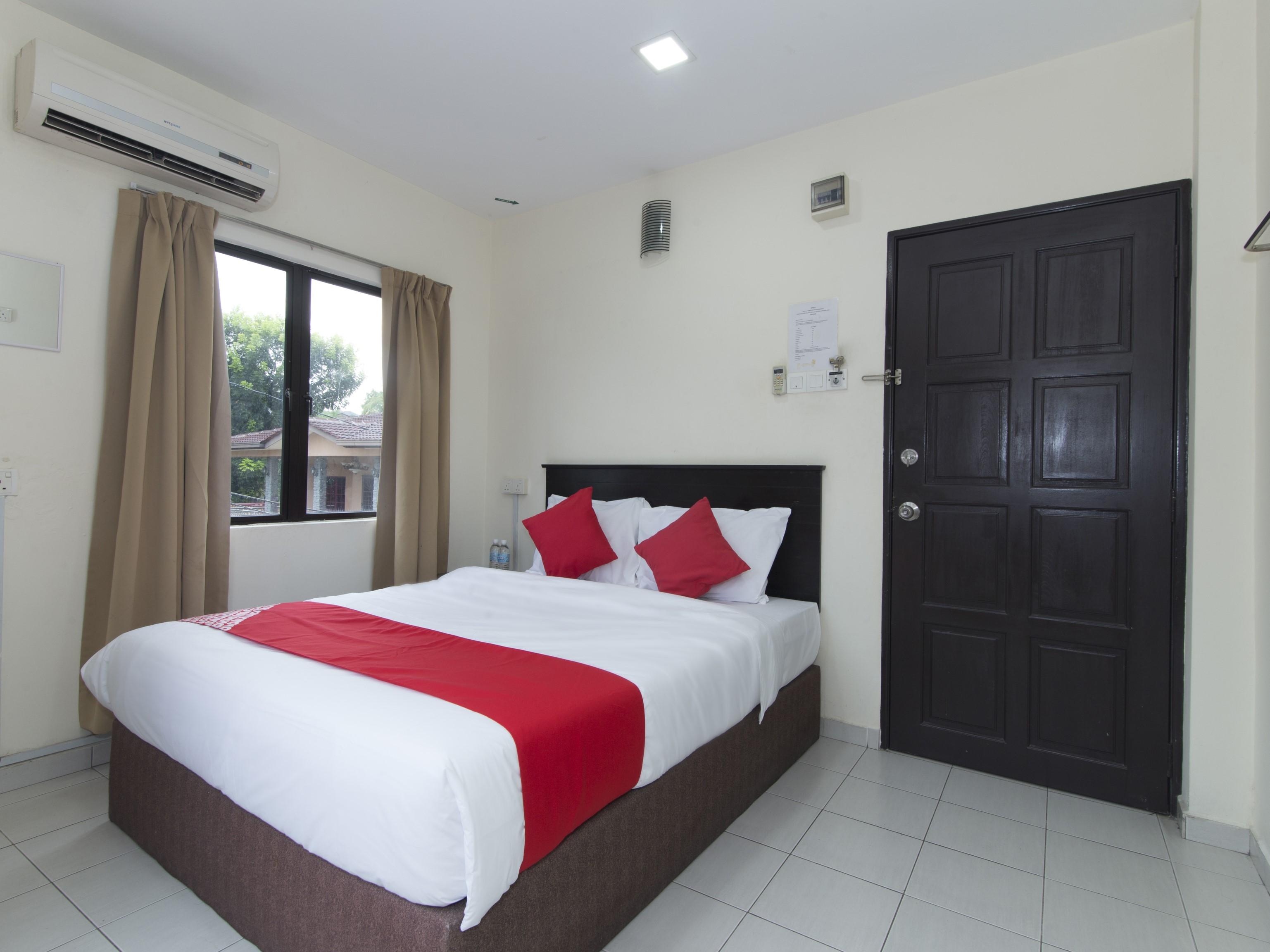 Oyo 91130 Hotel 91 Bukit Mewah Kajang Kültér fotó