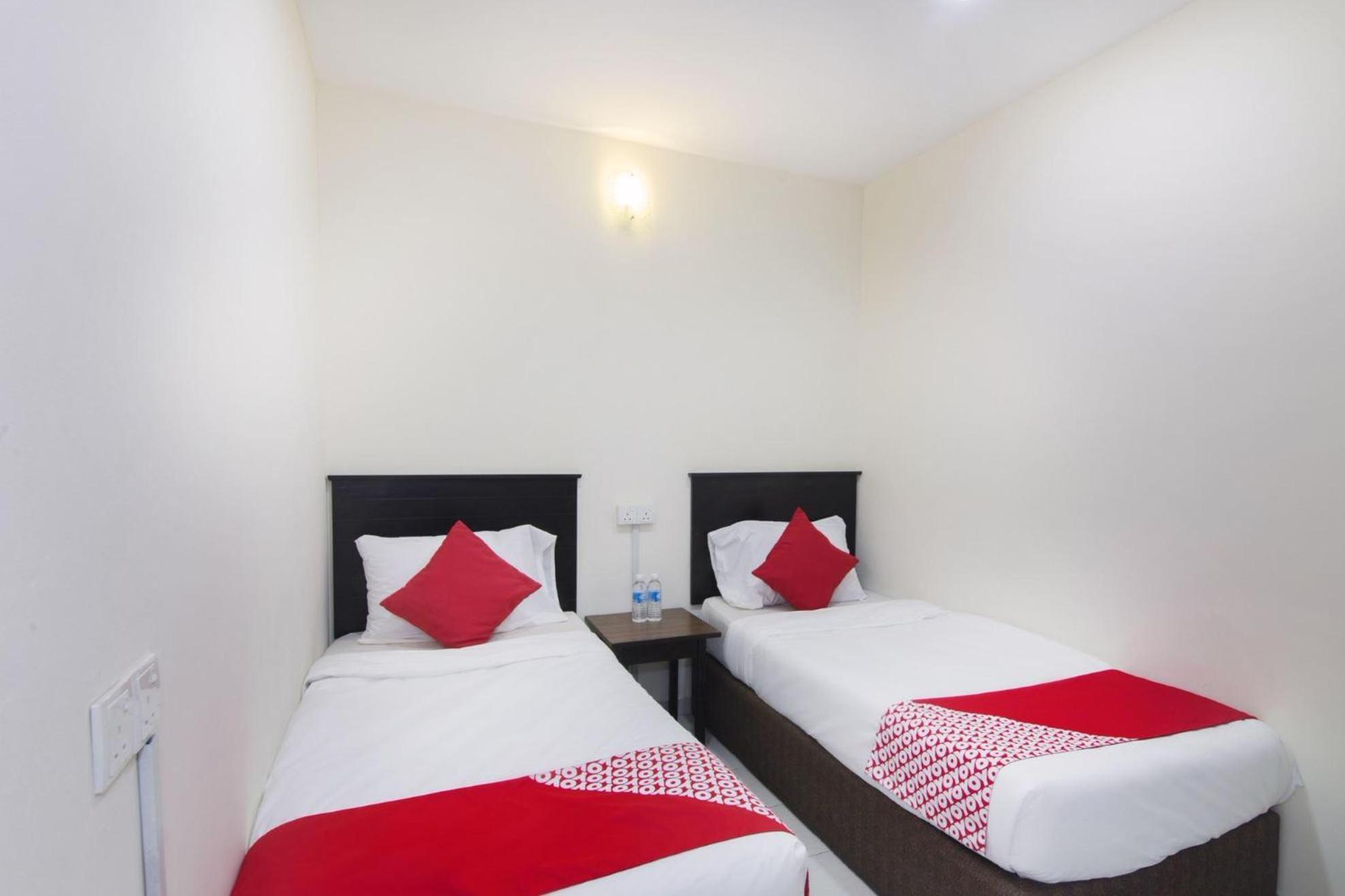 Oyo 91130 Hotel 91 Bukit Mewah Kajang Kültér fotó